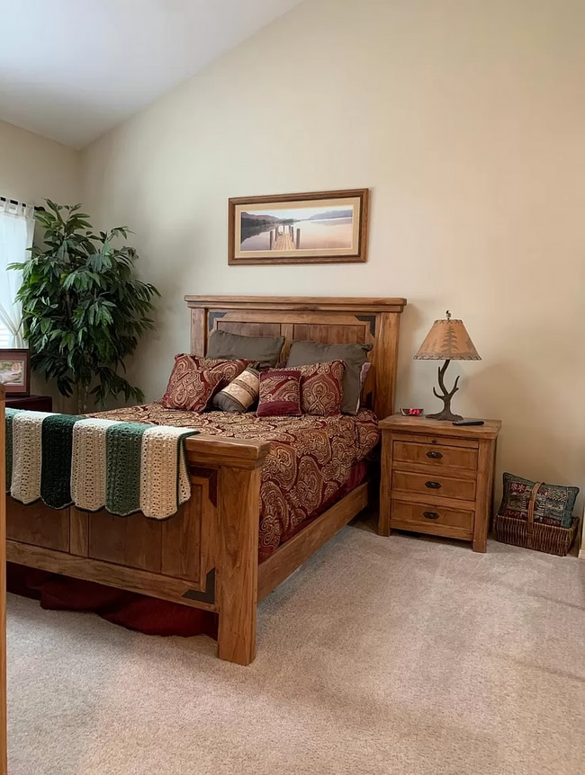 Building Photo - Stunning 2-Bedroom Condo with Panoramic Views in Gig Harbor