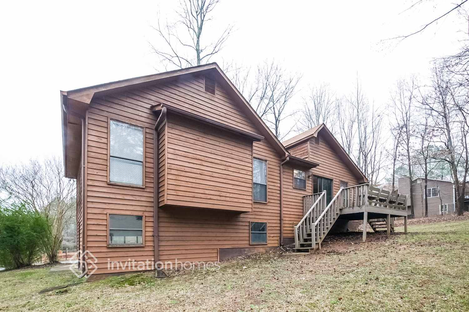 Building Photo - 1100 Spring Pl