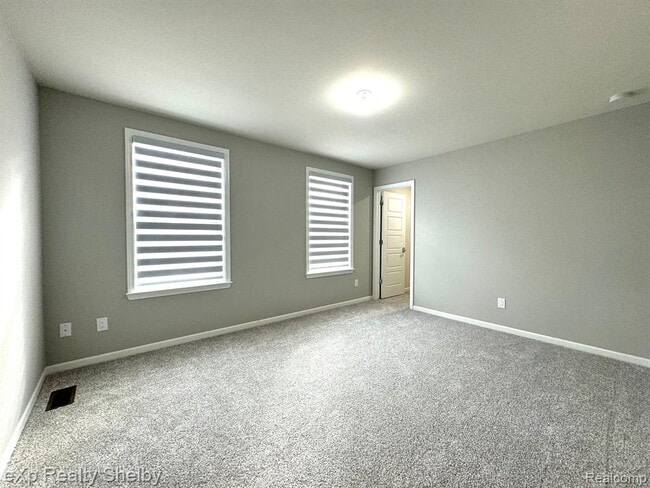 Building Photo - 49477 Hummel Dr