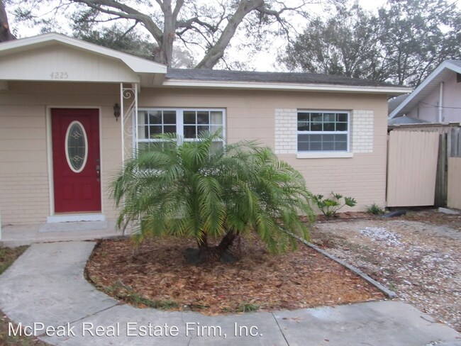 Building Photo - 2 br, 1 bath House - 4225 46TH ST NORTH