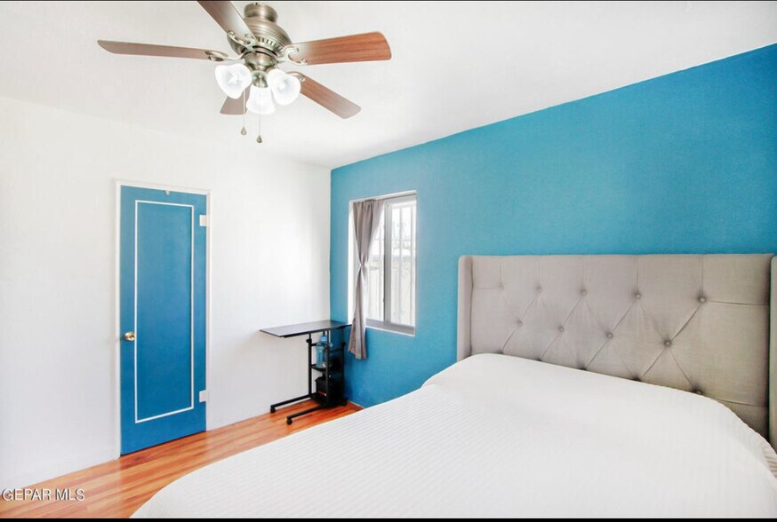 Building Photo - 4305 Frankfort Ave