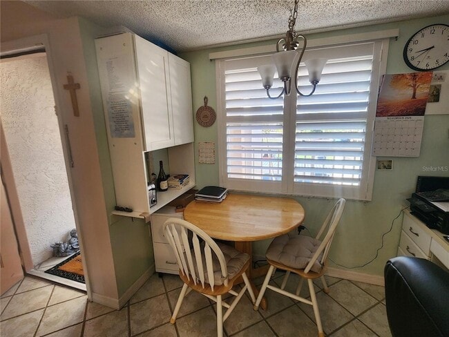 Building Photo - 6505 Stone River Rd