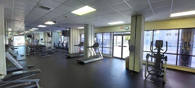 Building Photo - 2750 NE 183rd St