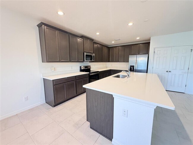 Building Photo - 4629 Bernard Blvd