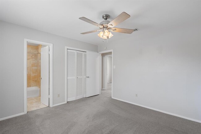 Building Photo - 8309 Beaver Brook Ln