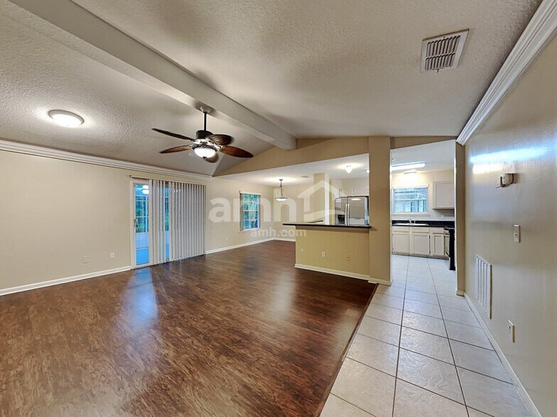 Building Photo - 7757 MacDougall Dr