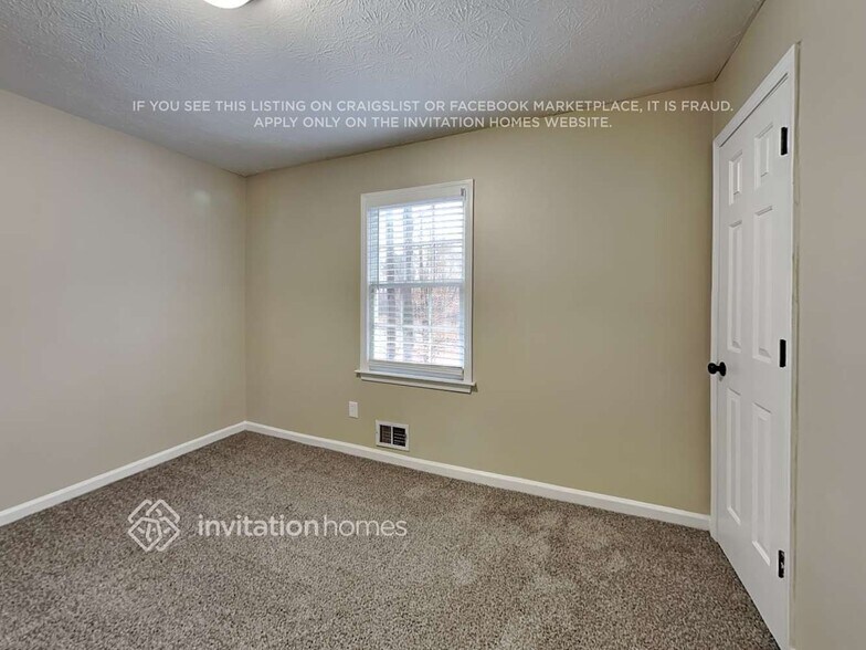 Building Photo - 422 Indian Creek Dr