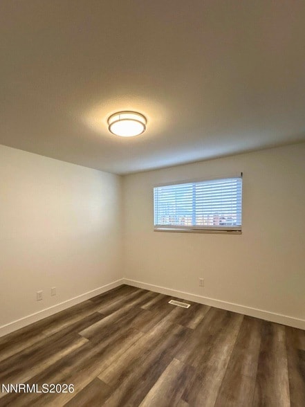 Building Photo - 1530 Severn Dr