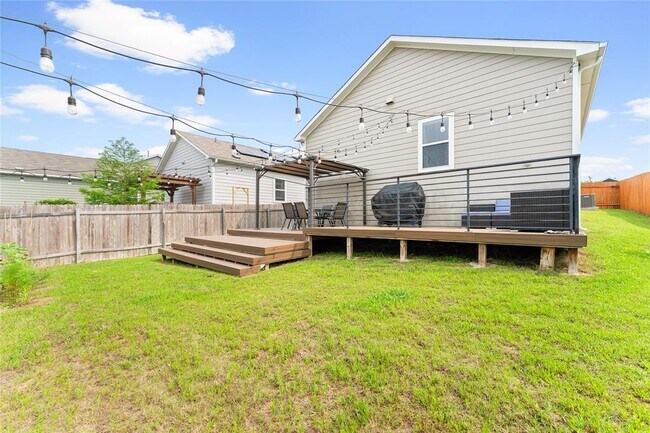 Building Photo - 6009 Jagger Ave
