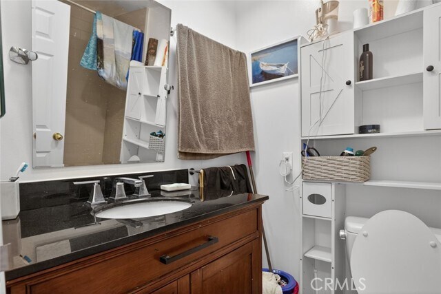 Building Photo - 7250 Franklin Ave