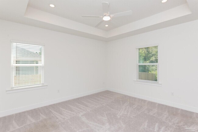 Building Photo - 874 Windhill Dr