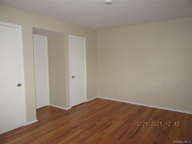 Building Photo - 41 Weathervane Dr