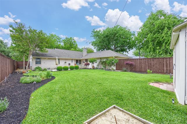 Building Photo - 1404 Seminole Dr