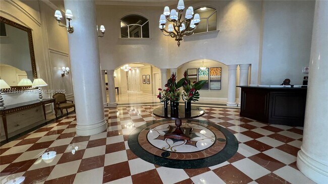 Building Photo - 19900 E Country Club Dr