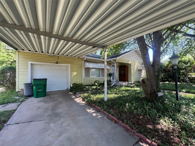 Building Photo - 4233 Voncille St