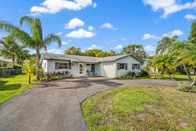 Primary Photo - 924 Marlin Dr