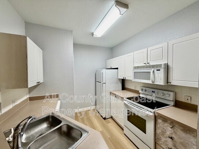 Building Photo - 5110 Northridge Rd