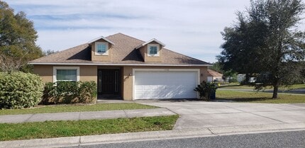 Building Photo - 1500 Kayuni Dr
