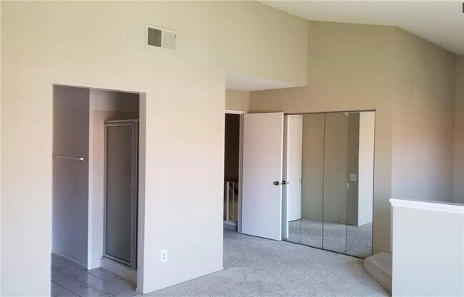 Building Photo - 1325 Solera Ln