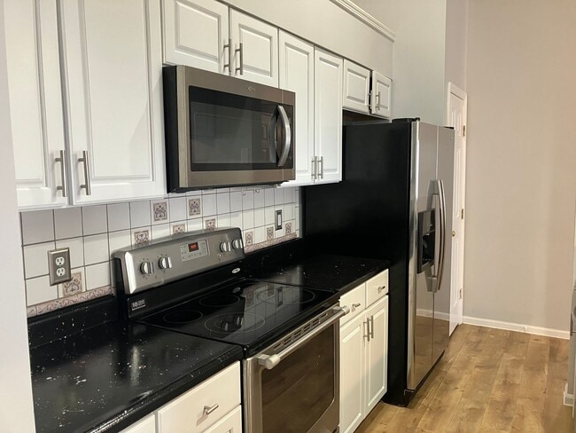 Building Photo - 88 Laurel Path Ct