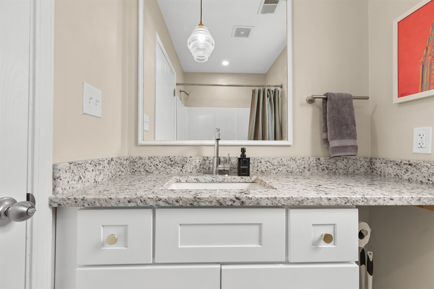 Building Photo - 18447 Sharon Ln