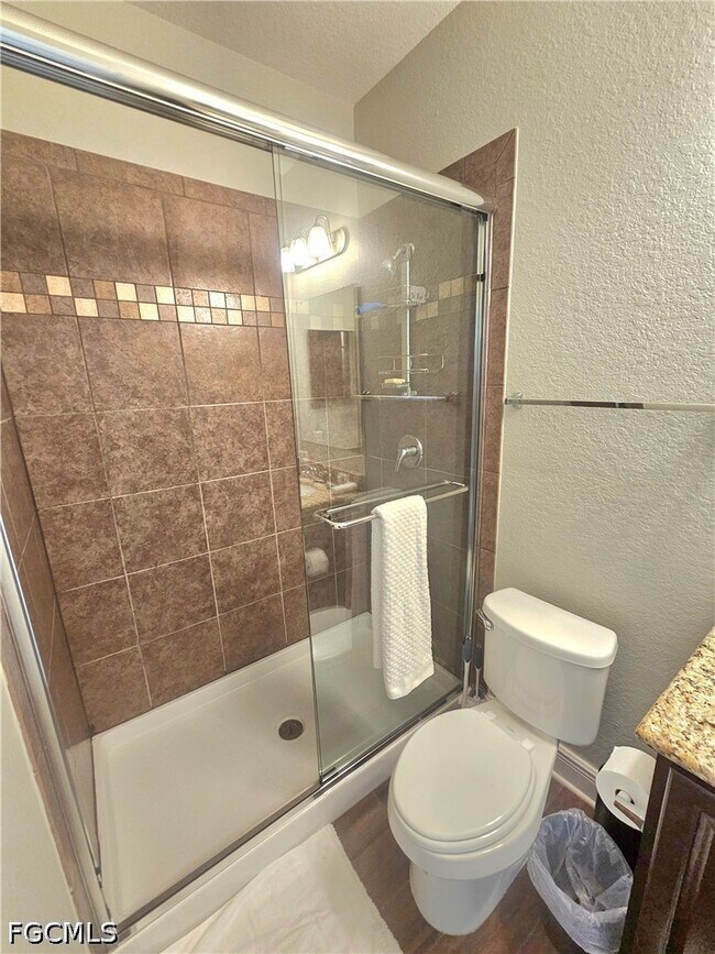 Building Photo - 1919 SW 26th Terrace