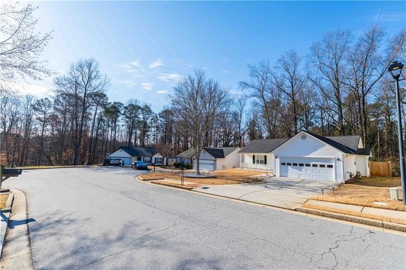 Building Photo - 199 Amelia Creek Way SE