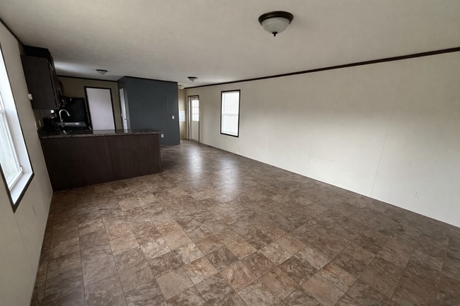 Building Photo - 266 S Birdsall Dr