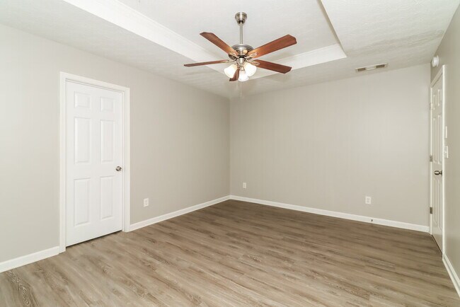 Building Photo - 187 Topaz Dr