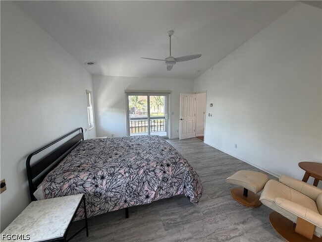 Building Photo - 27189 Gasparilla Dr