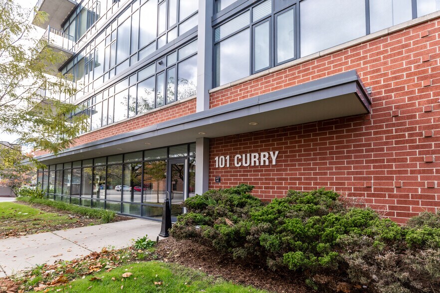 Primary Photo - 101 Curry Ave