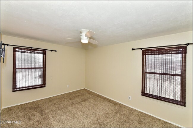 Building Photo - 4504 R J Lunn Ct