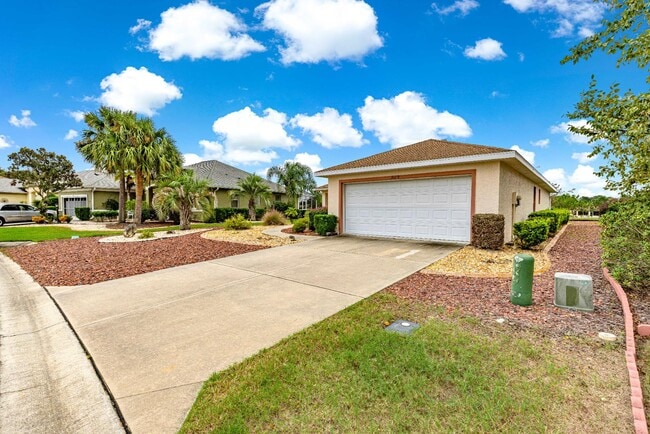 Building Photo - 9119 SW 99th Ct Rd