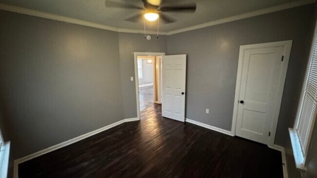 Building Photo - 3244 Spottswood Ave