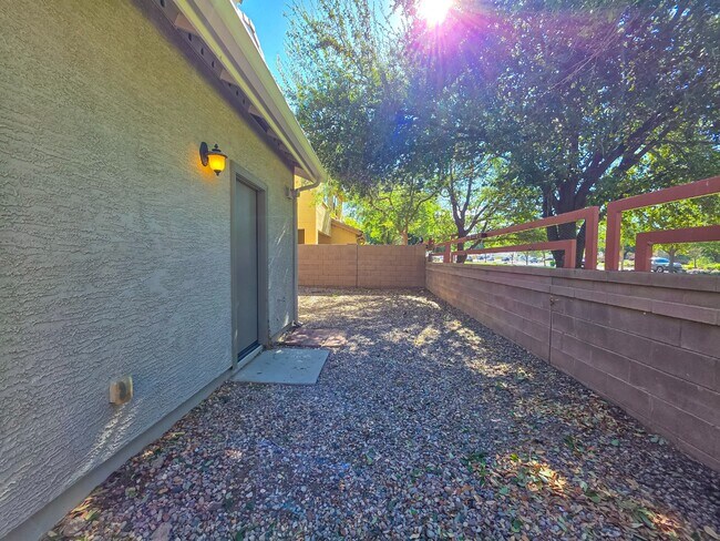 Building Photo - 19115 E Superstition Ct