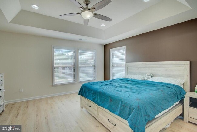 Building Photo - 42363 Alder Forest Terrace