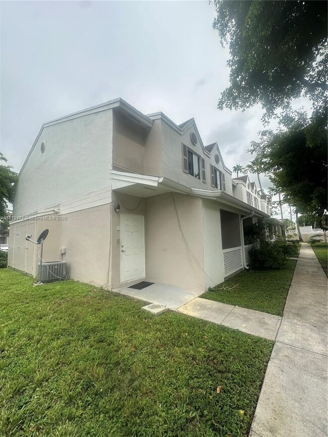 Building Photo - 17455 NW 67th Ct