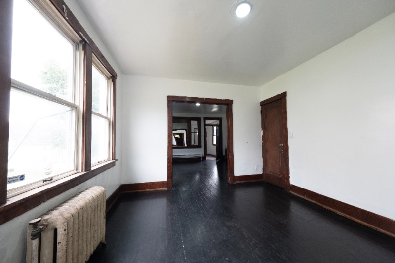 Building Photo - 1022 Kenneth Ave