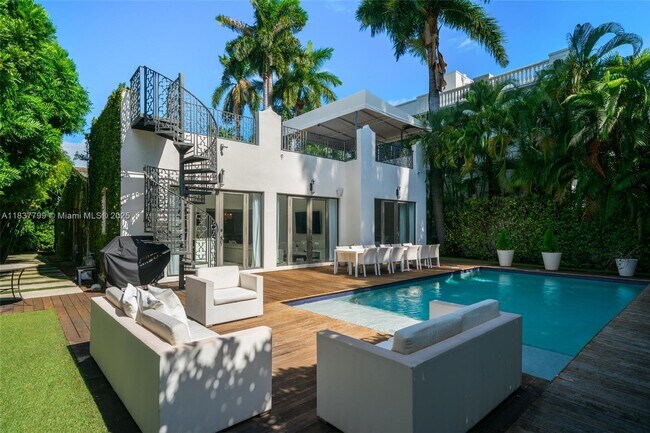 Building Photo - 110 3rd San Marino Terrace