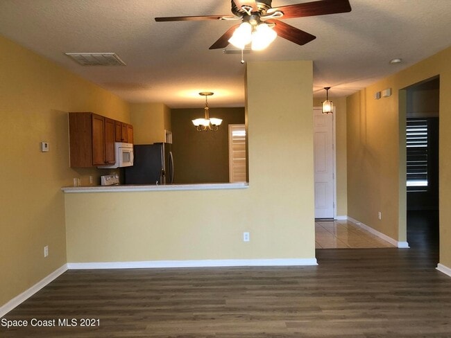 Building Photo - 3646 Mt Carmel Ln