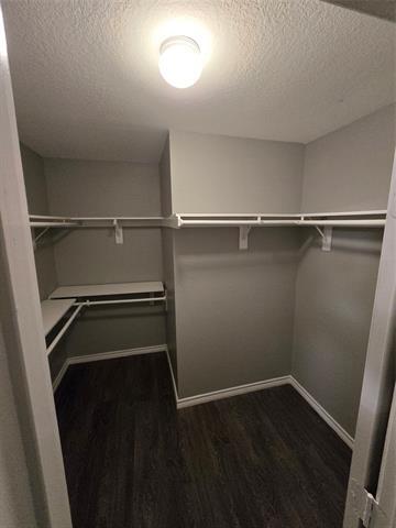 Building Photo - 700 White Fields Way