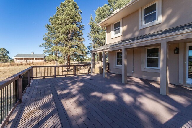 Building Photo - Spacious Country Retreat on 5.5 Acres | Barn, Deck & Pikes Peak View!!