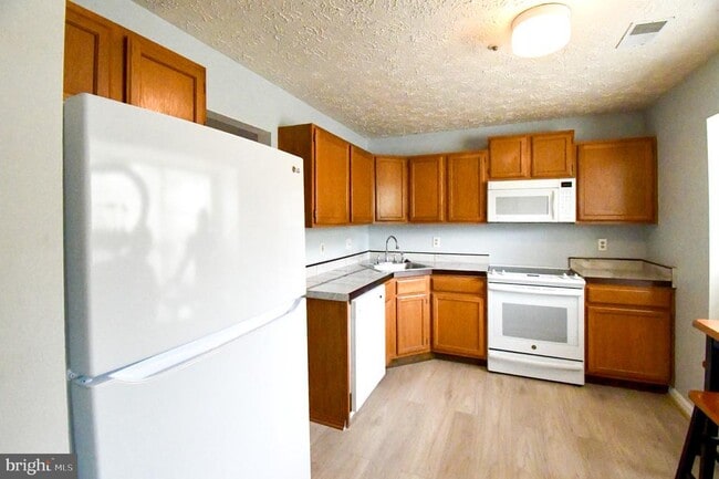 Primary Photo - 11518 Joyceton Dr