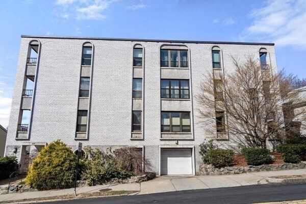 Primary Photo - 405 Langley Rd