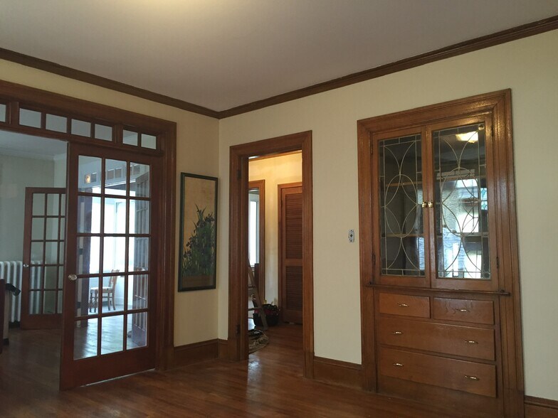 Building Photo - 176 Whiting Ln