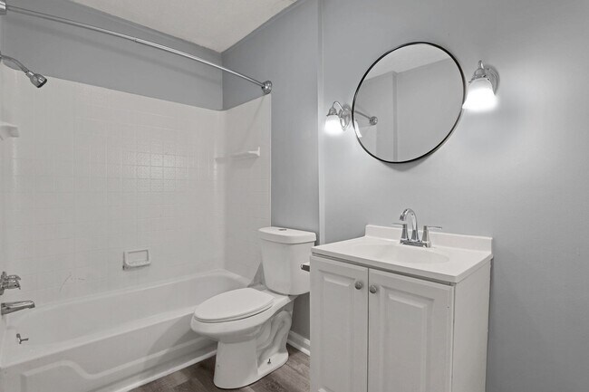 Building Photo - 41-43 N Huron Ave