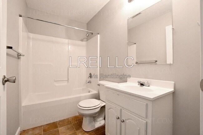 Building Photo - 306 Keeneland Dr