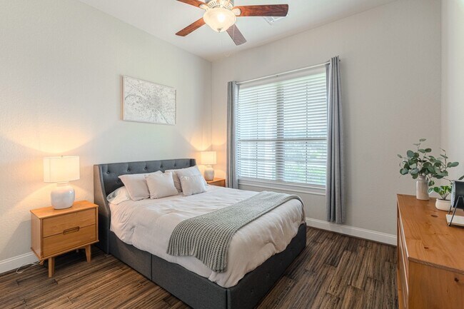 Building Photo - 25403 Angelwood Springs Ln