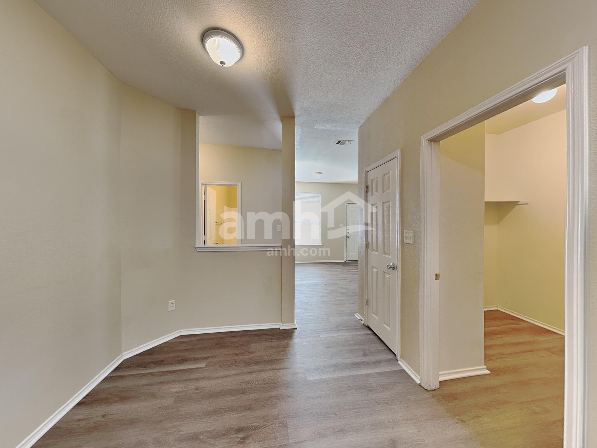 Building Photo - 2636 Fondren Rd