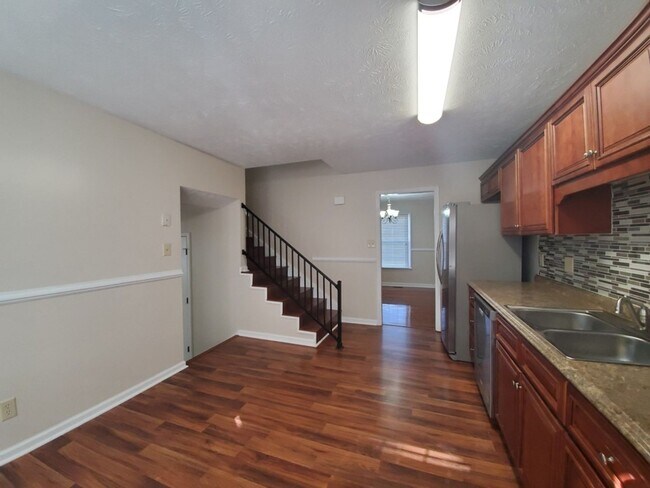 Building Photo - 7886 Uriah Dr